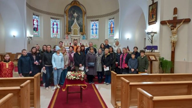Ukrajinske izbjeglice na liturgiji u Đurđevcu